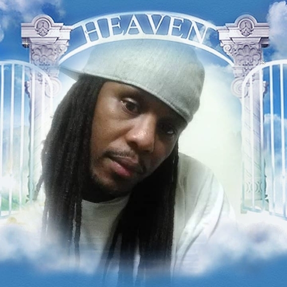 Meet your Posher, Kiersten - Picture 1 of 1